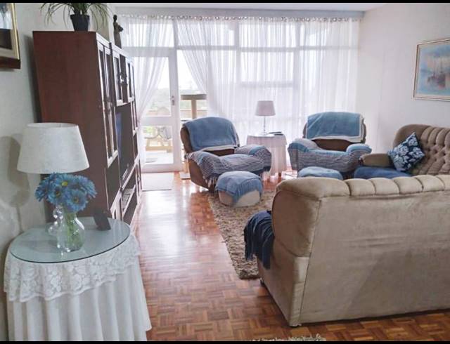 2 BEDROOM APARTMENT RENTED IN ST GEORGES PARK
